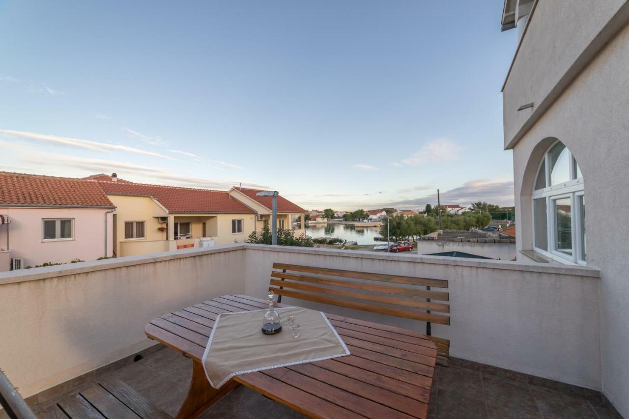 Apartments Jakovcev Betina  Exterior foto